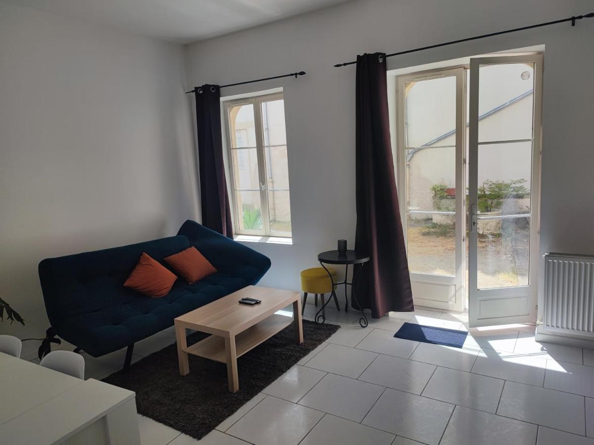 Appartement Chateau Des Montees Orléans Exterior foto